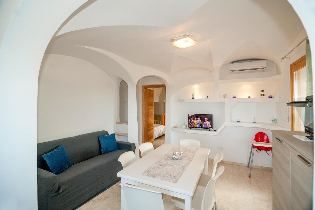 Sant'Anna Fabulous Apartment Budoni Buitenkant foto